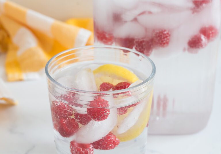 How To Make Raspberry Infused Water