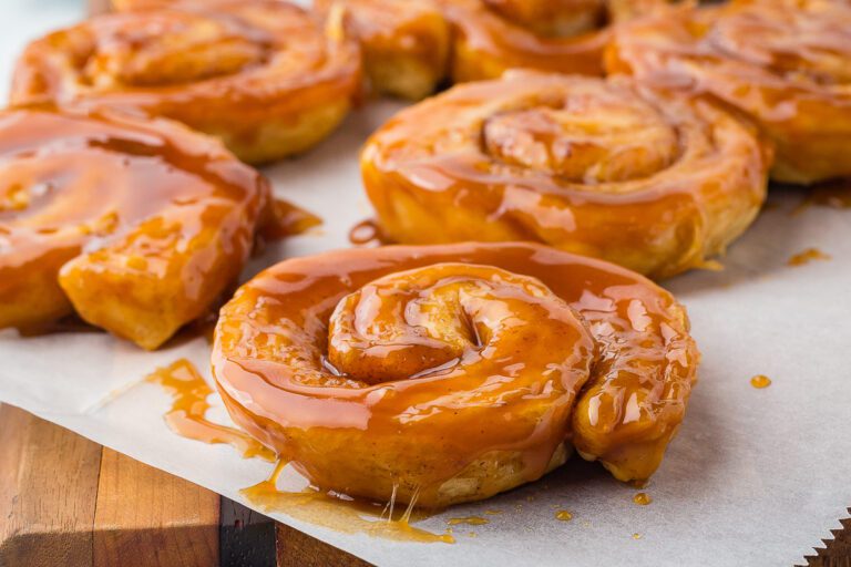 A hack to make canned cinnamon rolls taste like homemade with caramel