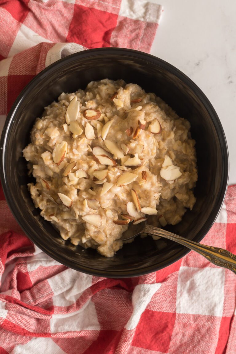 Super easy oatmeal made in minutes