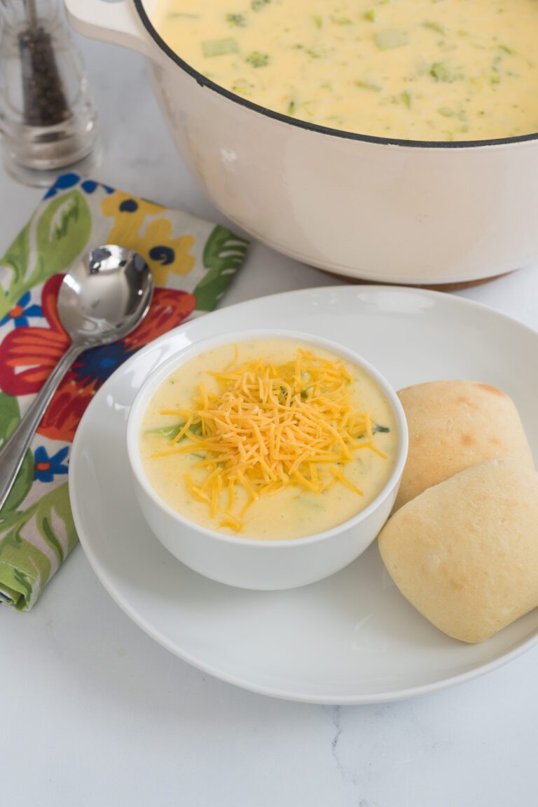 Velveeta Cheese and Broccoli Soup Recipe