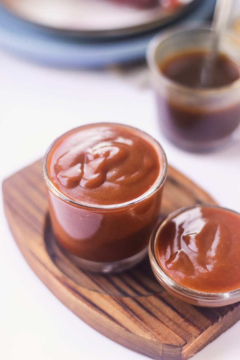 simple to make meatloaf glaze in a glass container