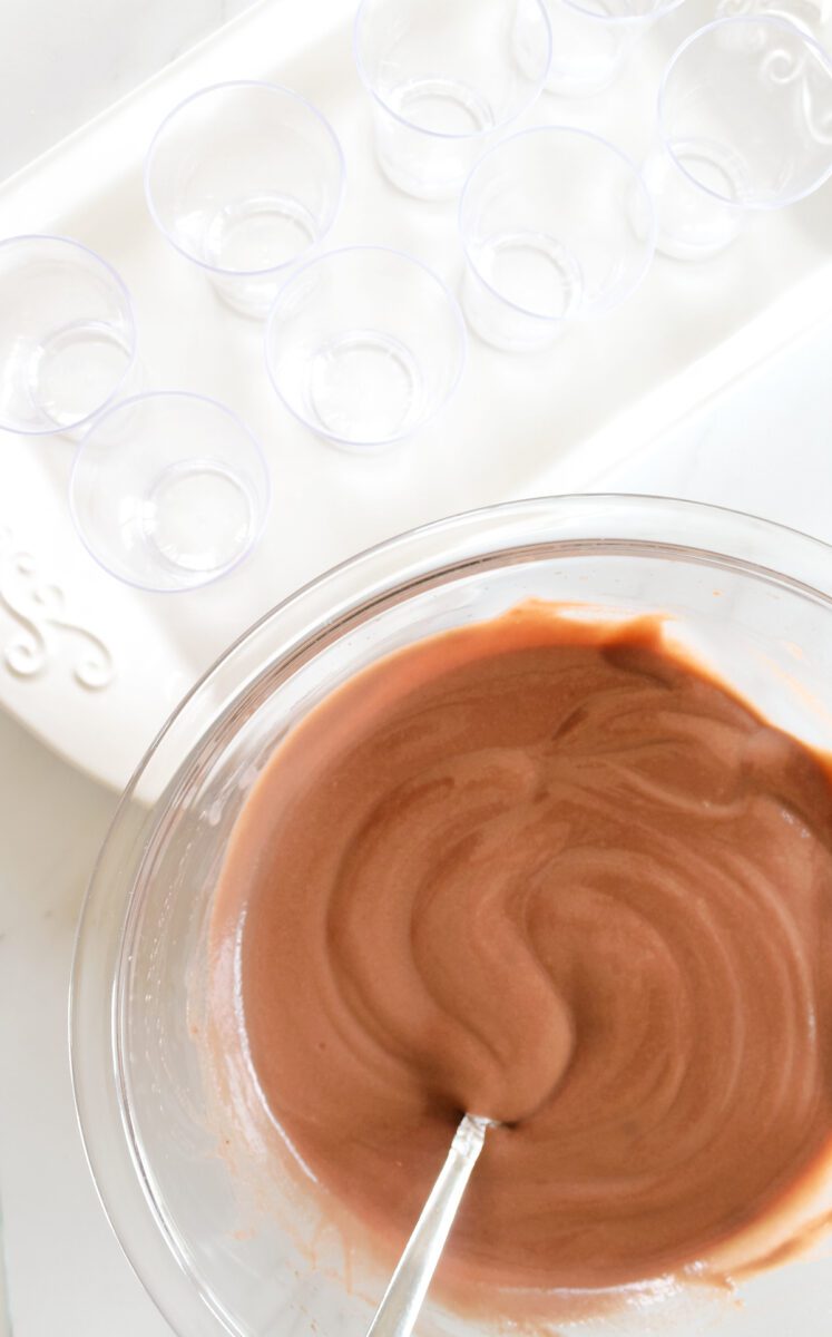 combine chocolate pudding mix and cold milk