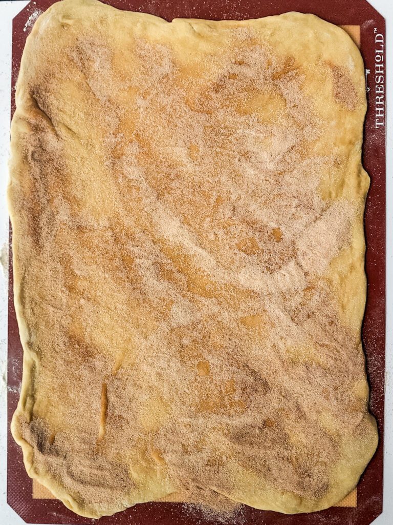 a homemade simple cinnamon roll seasoning