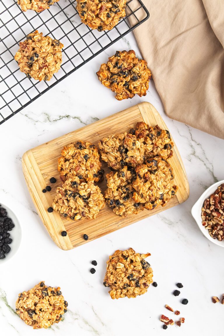 Oatmeal cookie with blueberries for breakfast