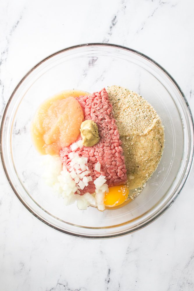 mix all the ingredients for meatloaf
